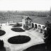8 fotografie in bianco e nero di dimensioni diverse di Villa Giusti a Padova e del giorno dell'armistizio (3 novembre 1918)